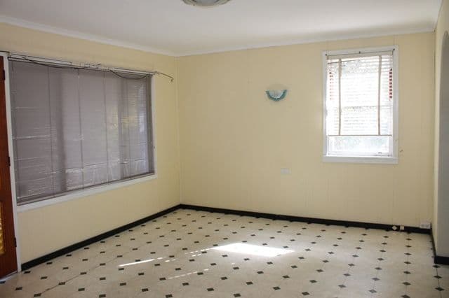 7 Devon Place, BUSBY NSW 2168, Busby - Thumbnail 5