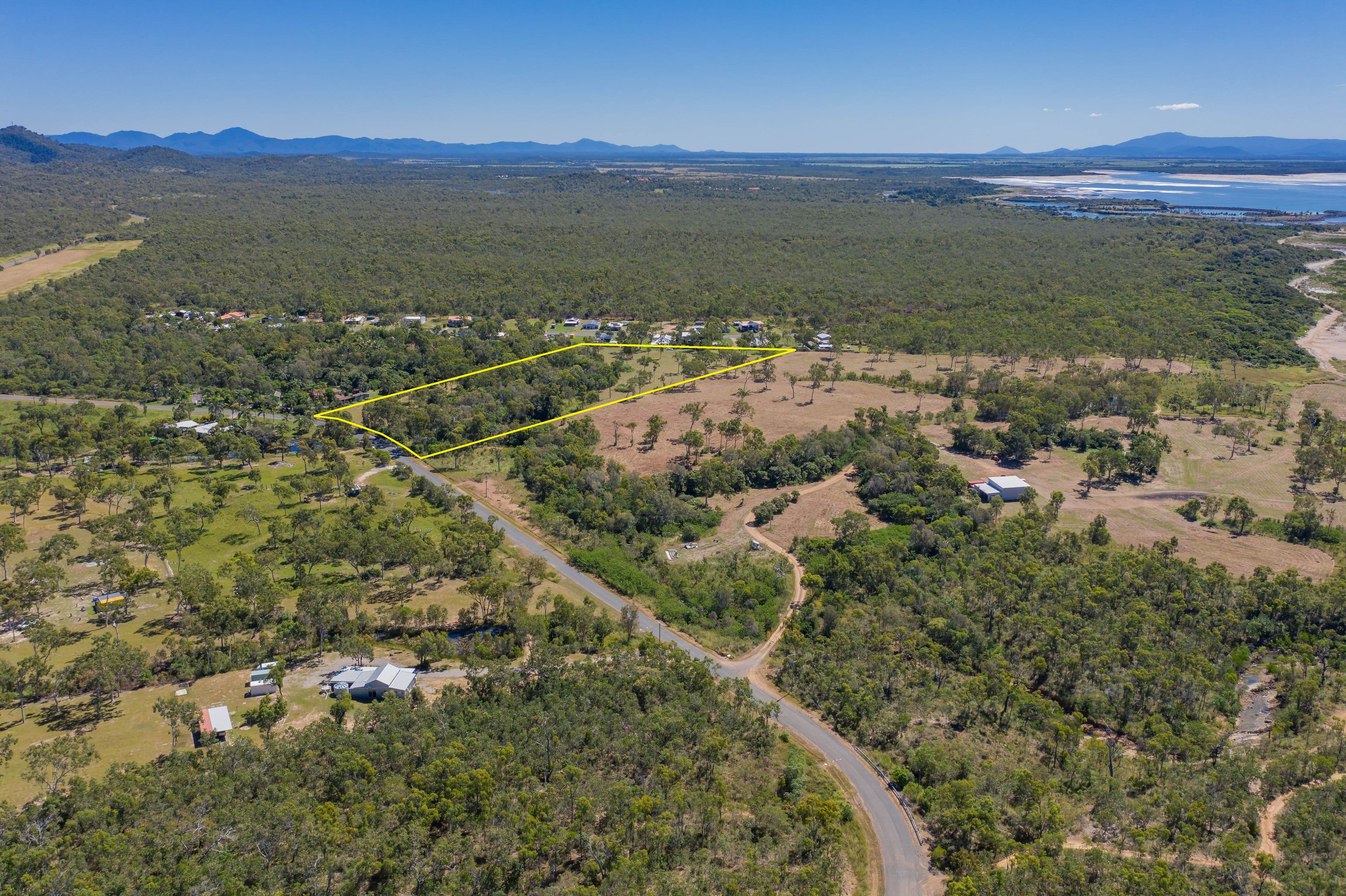 10 Patterson Street, Midge Point QLD 4799, Midge Point - Thumbnail 3