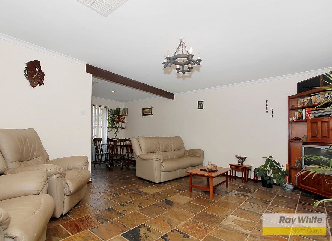 25 Garfield Way, GREENWOOD WA 6024, Greenwood - Thumbnail 4