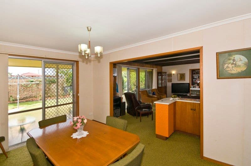 7 Denawen Street, PALM BEACH QLD 4221, Palm Beach - Thumbnail 4