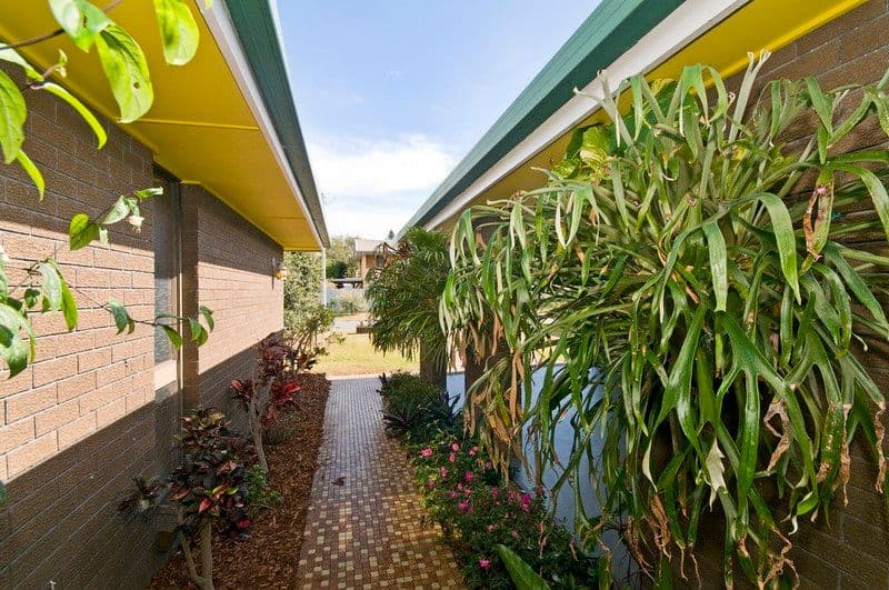 7 Denawen Street, PALM BEACH QLD 4221, Palm Beach - Thumbnail 5