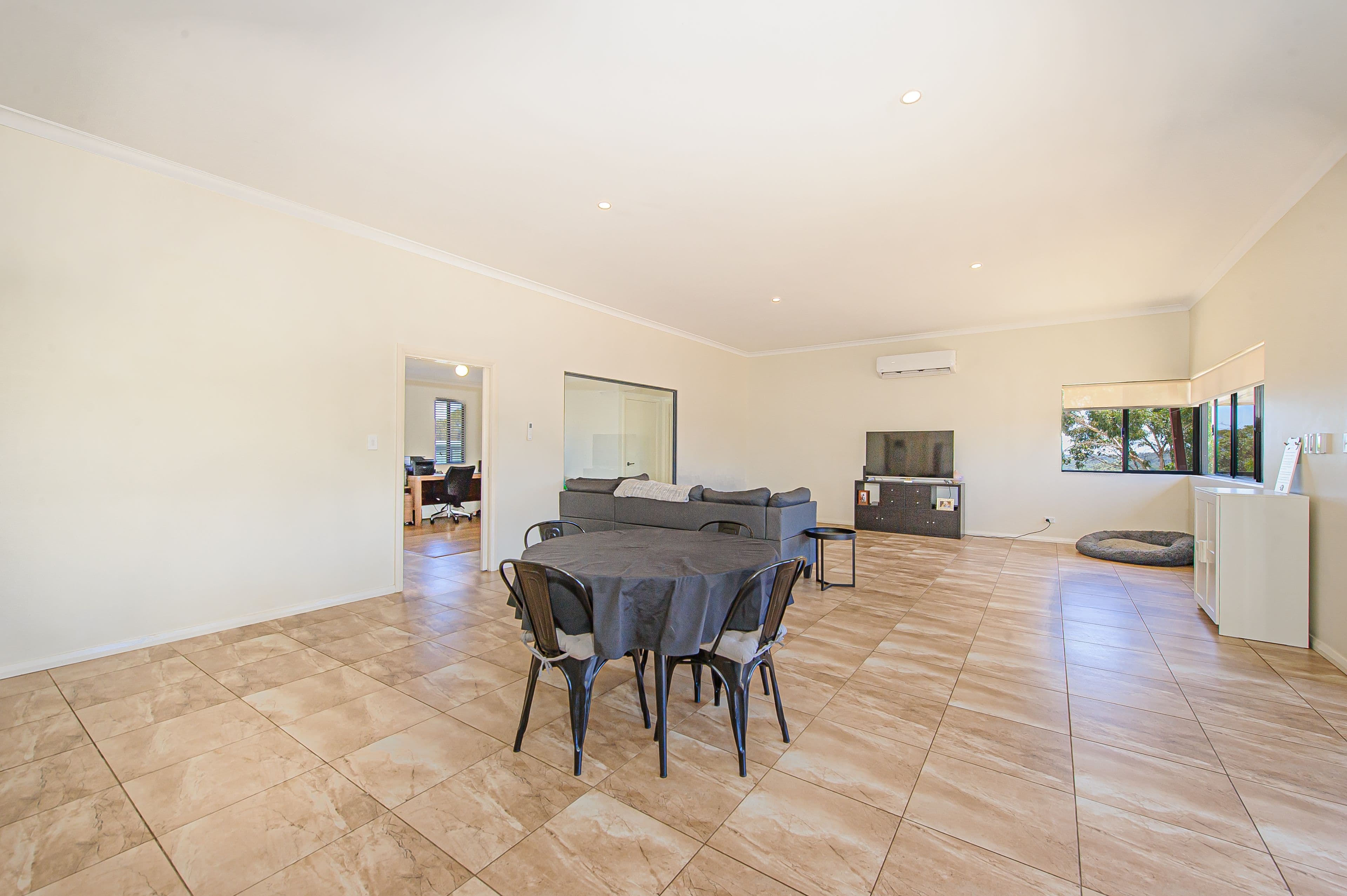 32 Wisteria Way, Chittering WA 6084, Chittering - Thumbnail 5