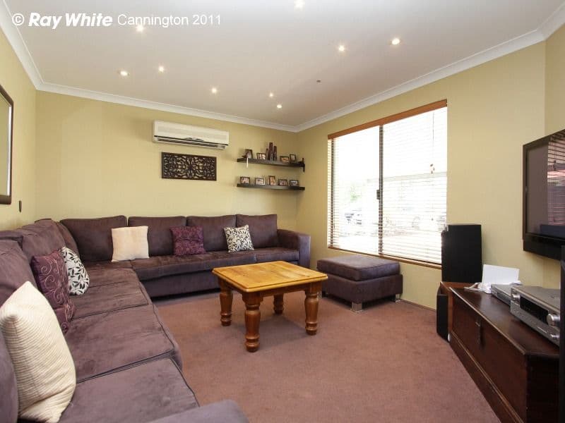 18 Abrolhos Loop, BECKENHAM WA 6107, Beckenham - Thumbnail 3