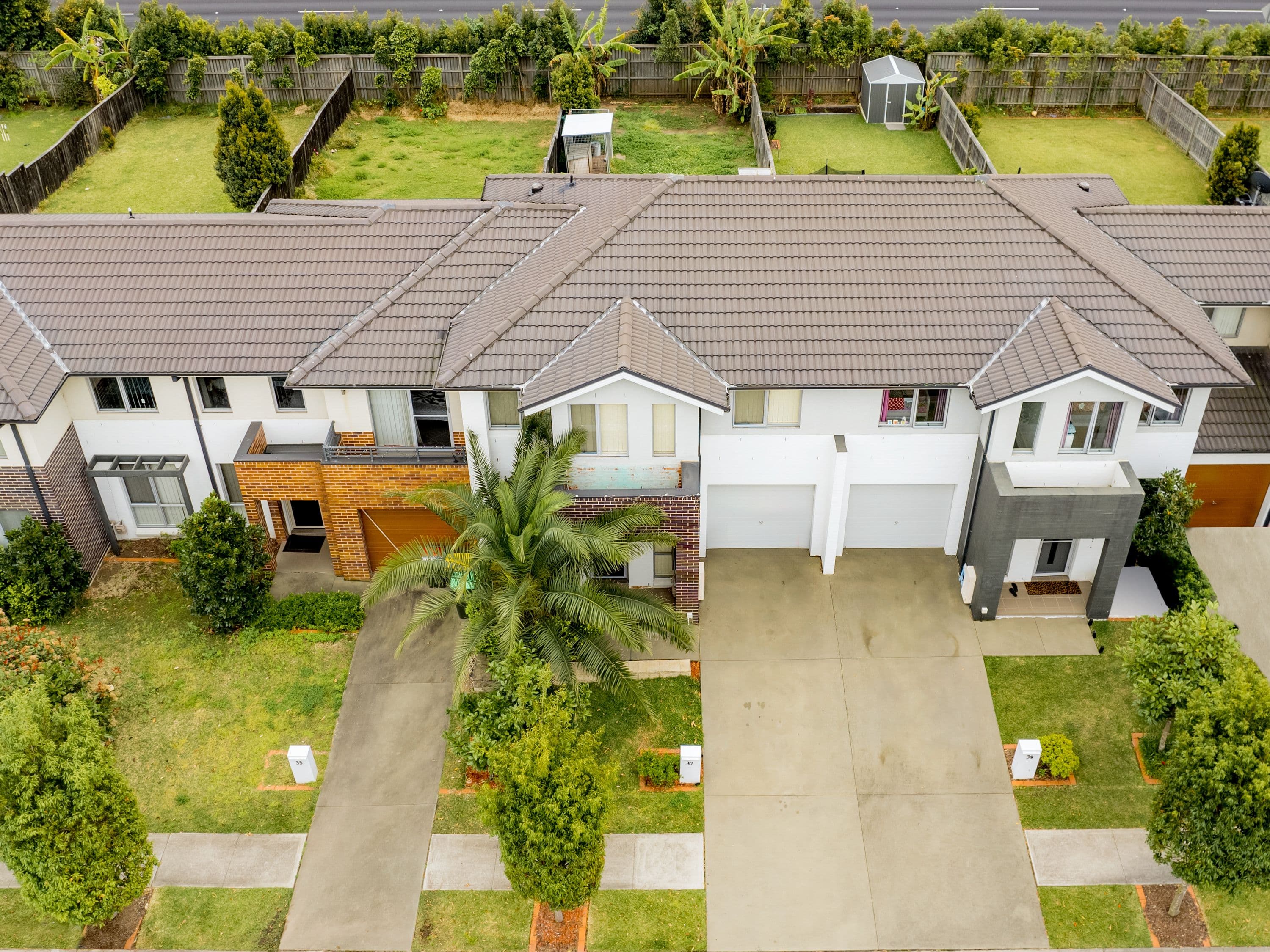 37 Sovereign Circuit, Glenfield NSW 2167, Glenfield - Thumbnail 2