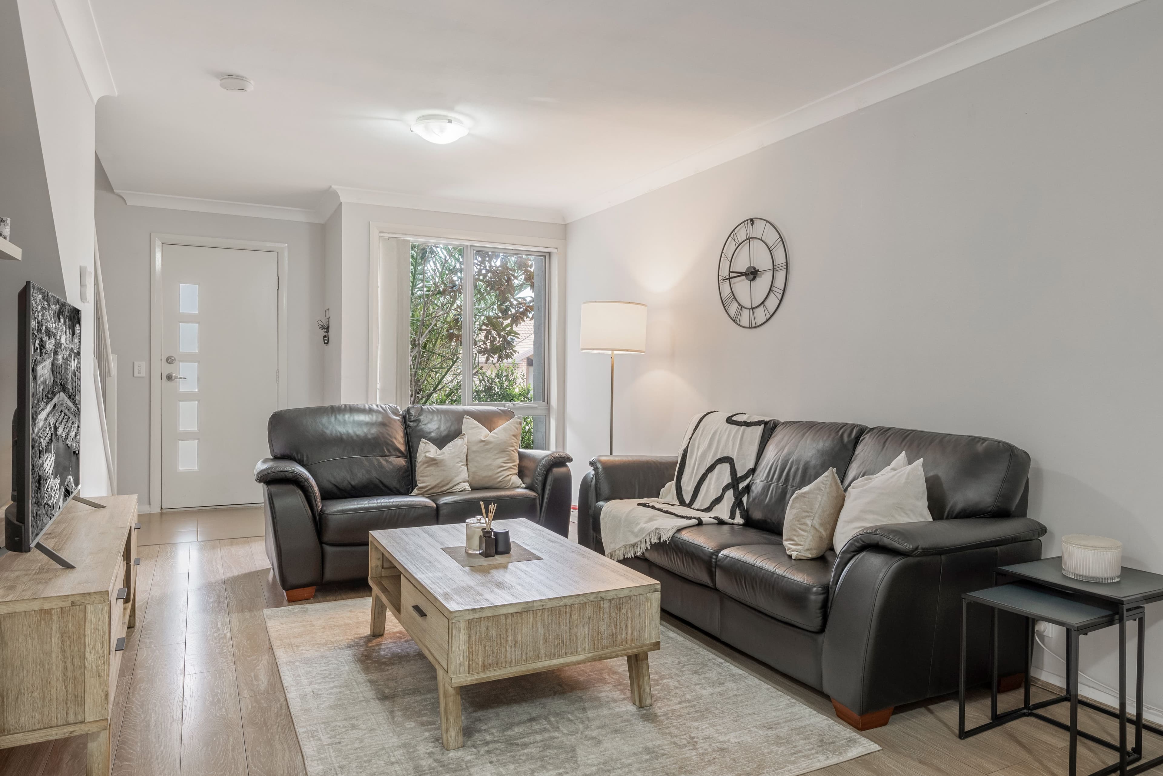 37 Sovereign Circuit, Glenfield NSW 2167, Glenfield - Thumbnail 5