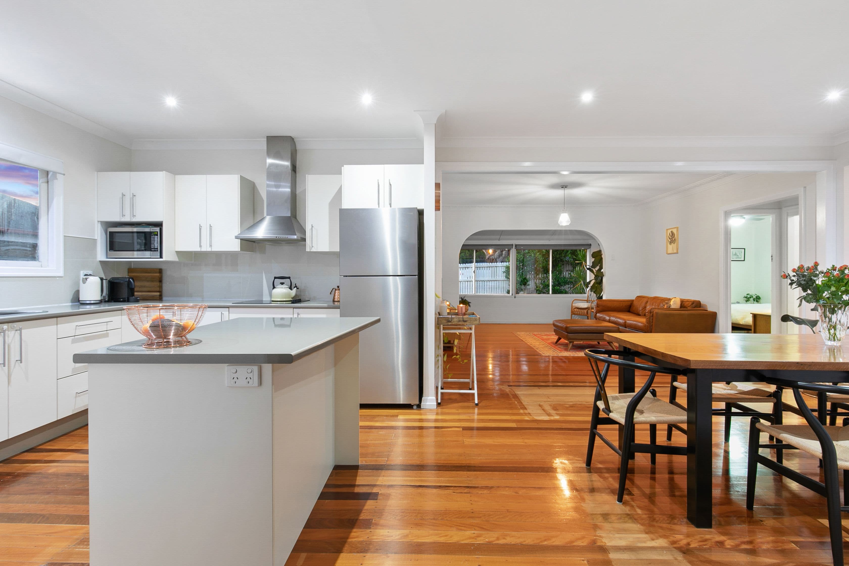 77 Holland Road, Holland Park QLD 4121, Holland Park - Thumbnail 2