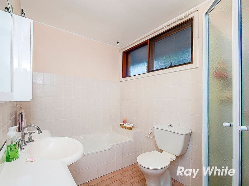 24 Benwerrin Avenue, Baulkham Hills - Thumbnail 5