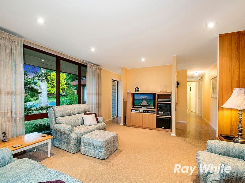 24 Benwerrin Avenue, Baulkham Hills - Thumbnail 7
