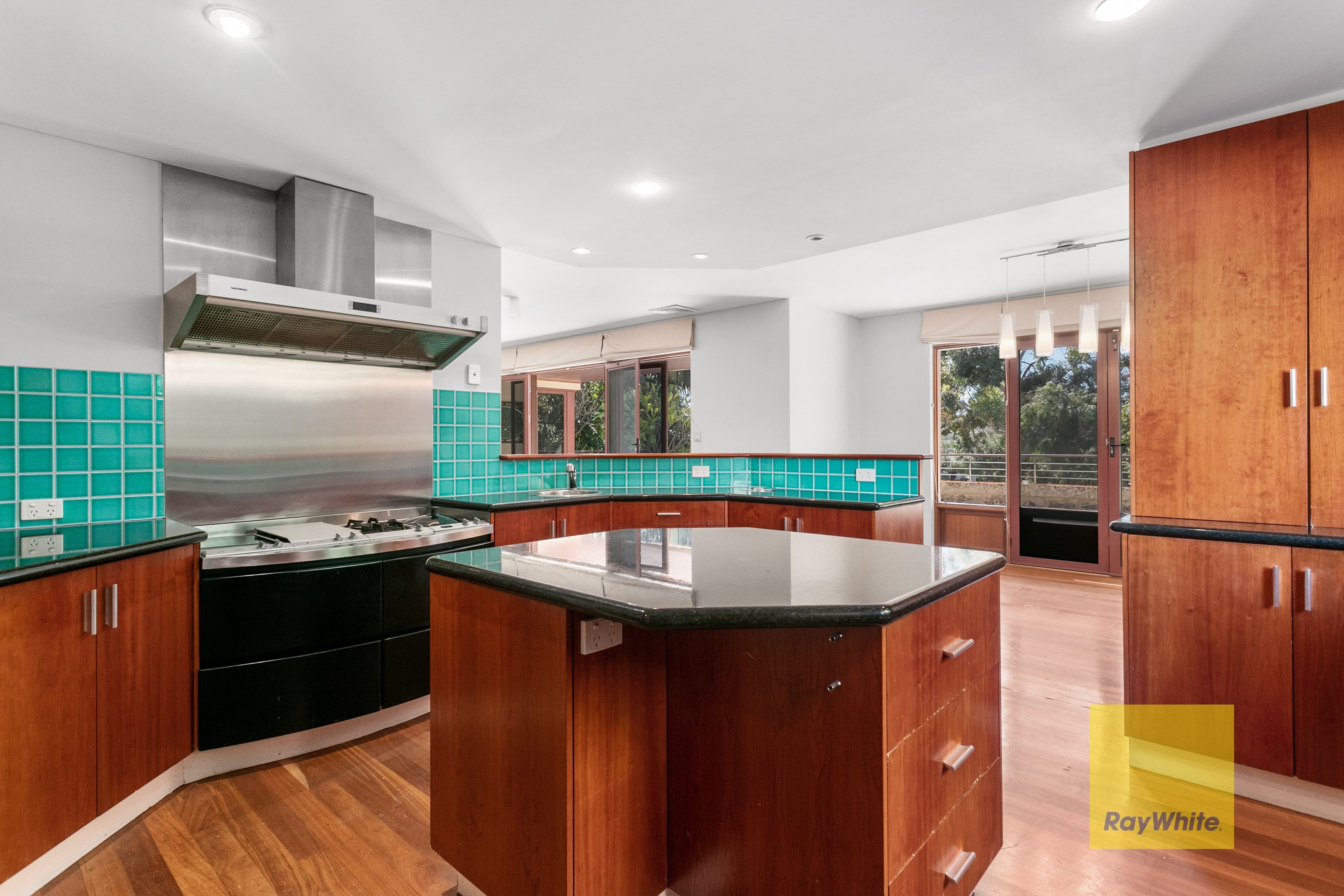 62 Johnston Street, Mosman Park WA 6012, Mosman Park - Thumbnail 8