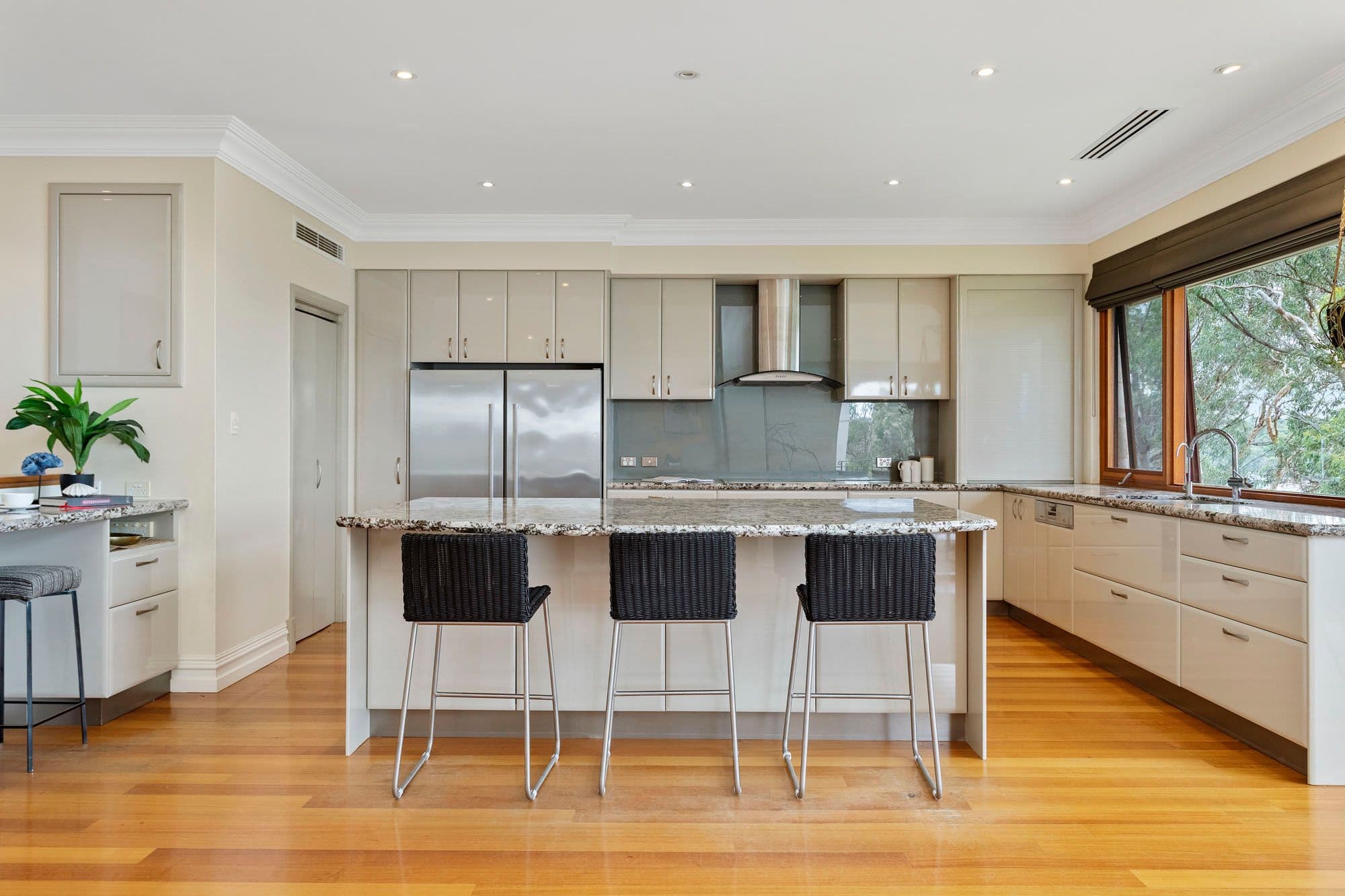 7 Colonial Gardens, Mosman Park WA 6012, Mosman Park - Thumbnail 7