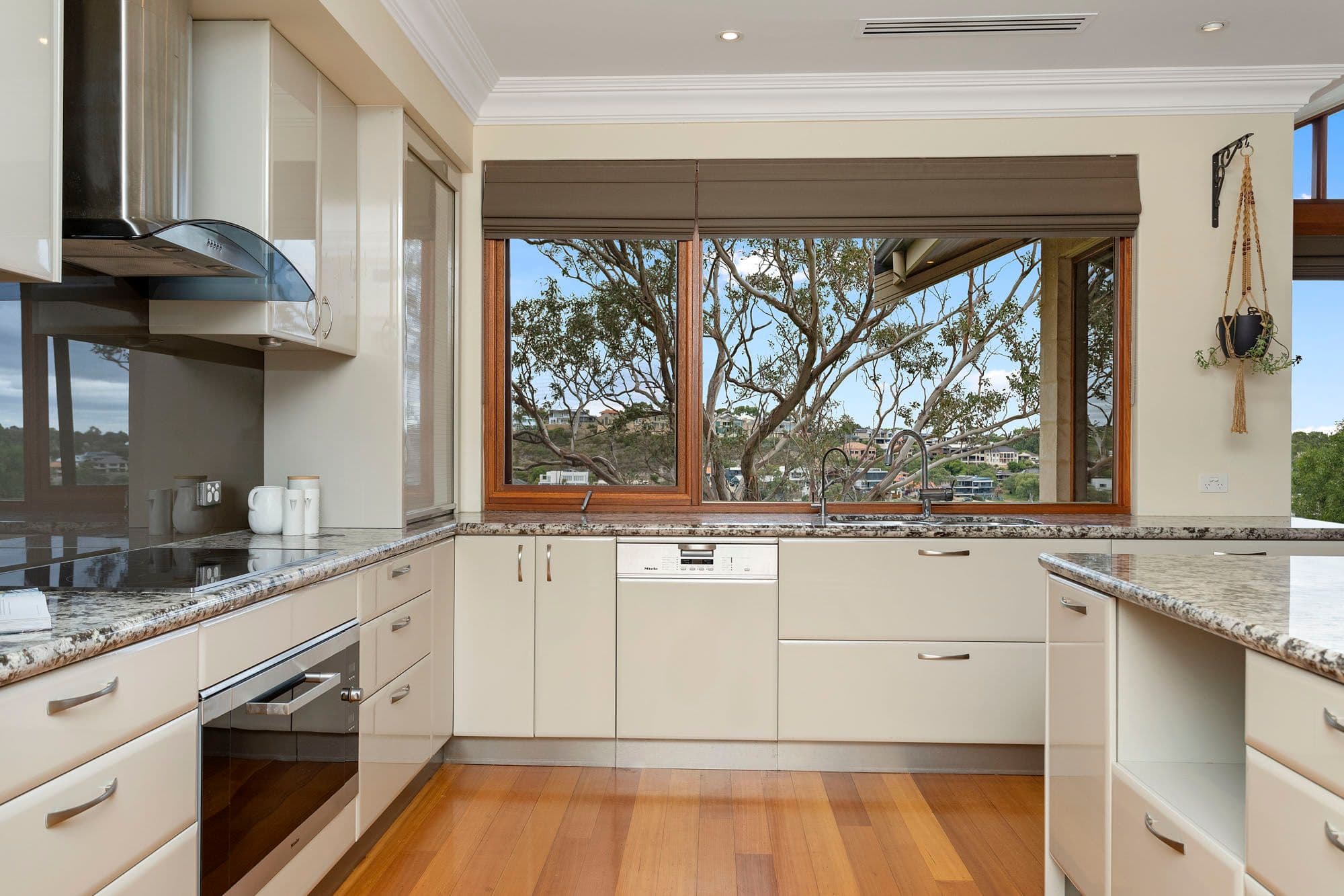 7 Colonial Gardens, Mosman Park WA 6012, Mosman Park - Thumbnail 8
