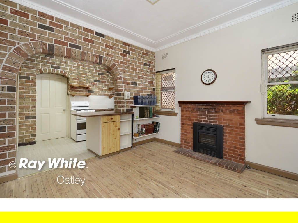 16 Braeside Avenue, Penshurst NSW 2222, Penshurst - Thumbnail 3