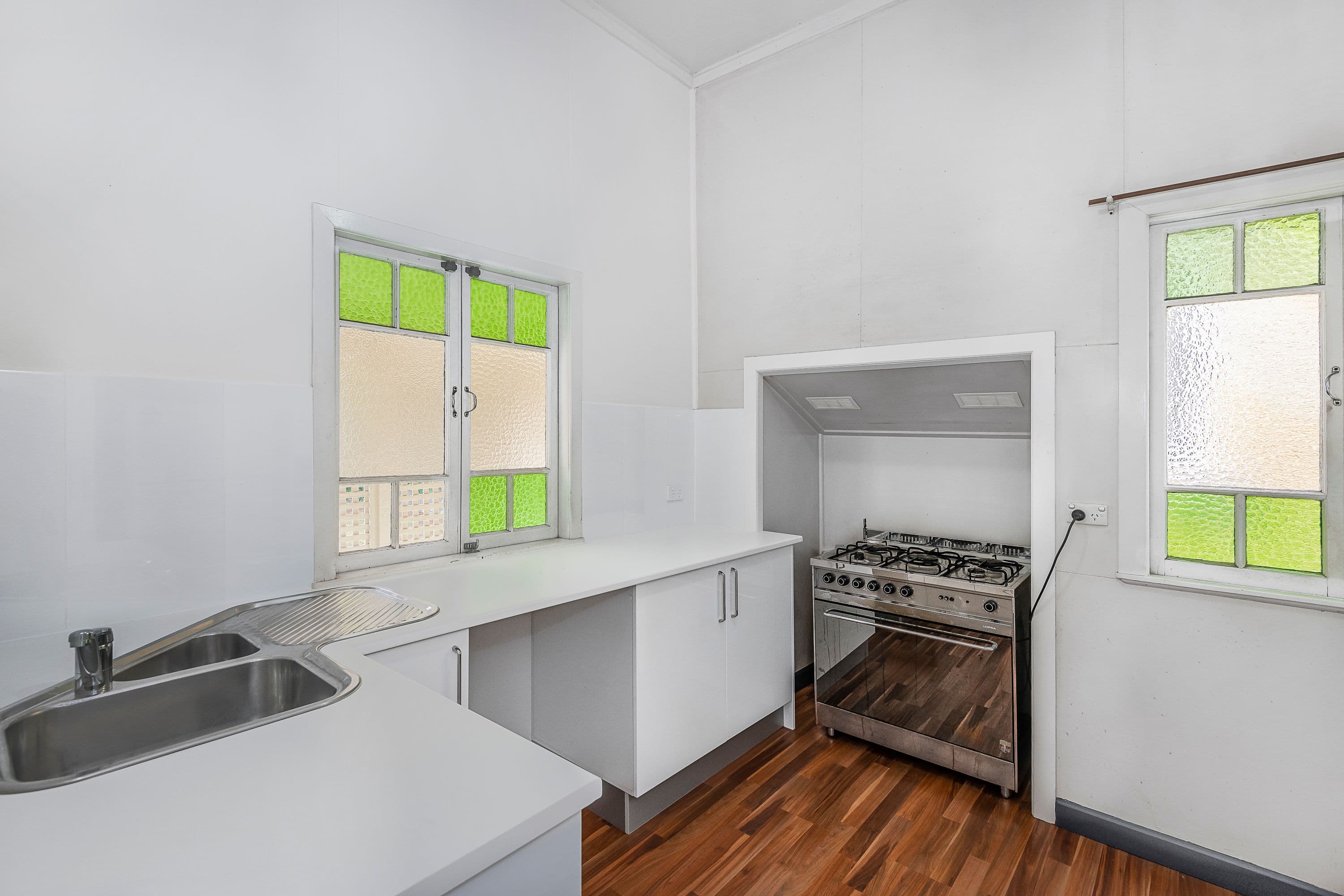 24 Torrington Street, Spring Hill QLD 4000, Spring Hill - Thumbnail 5