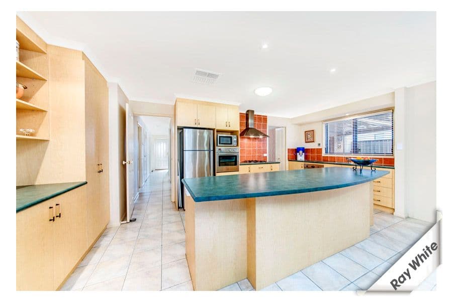 18 Oxenham Circuit, Gordon ACT 2906, Gordon - Thumbnail 6