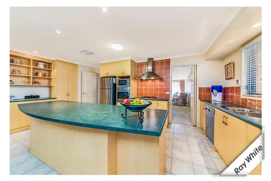 18 Oxenham Circuit, Gordon ACT 2906, Gordon - Thumbnail 7
