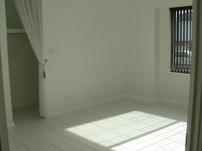 15 Cunderdin Loop, DAWESVILLE WA 6211, Dawesville - Thumbnail 3