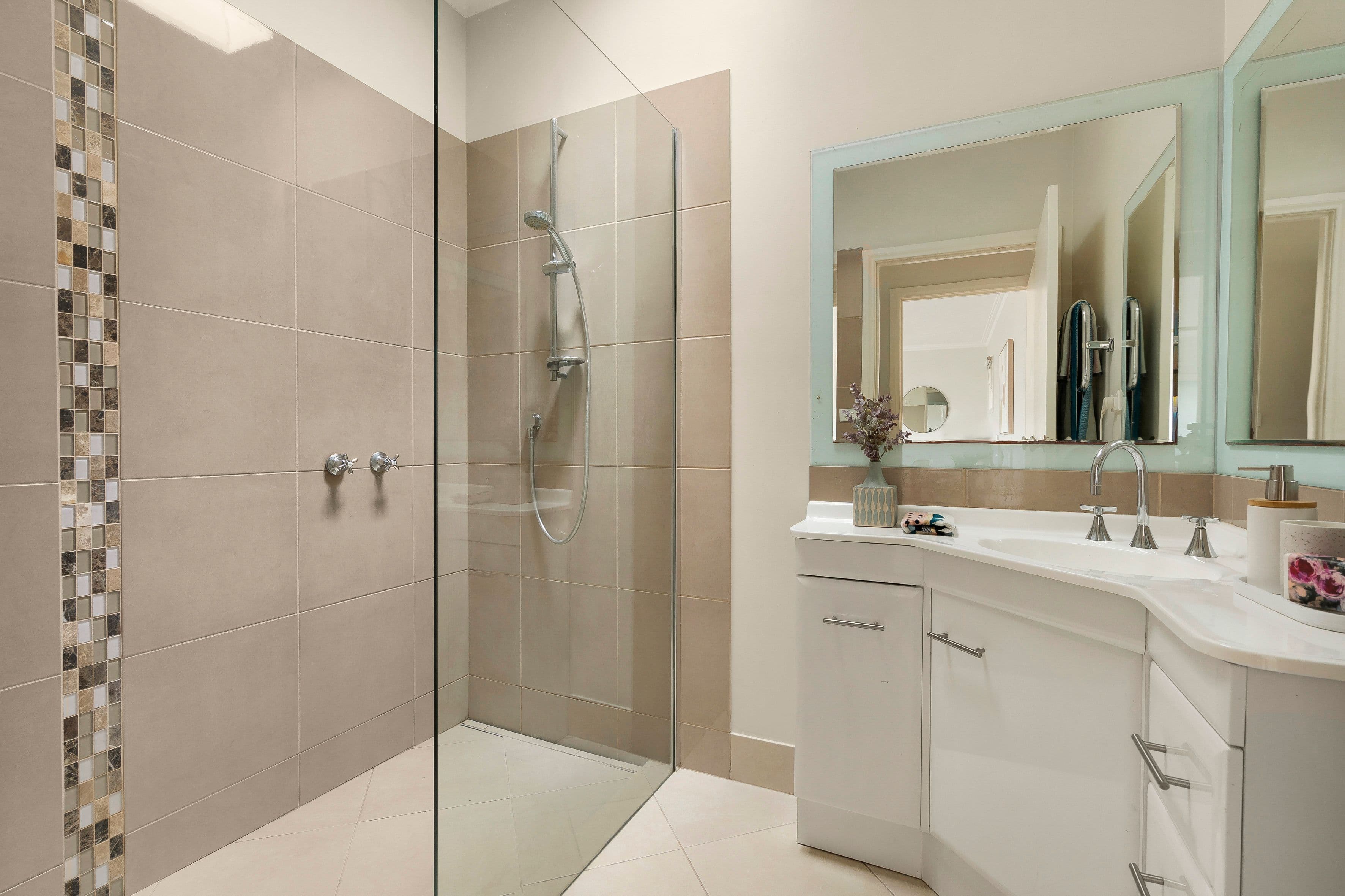 5 Brett Street, Brunswick VIC 3056, Brunswick - Thumbnail 8