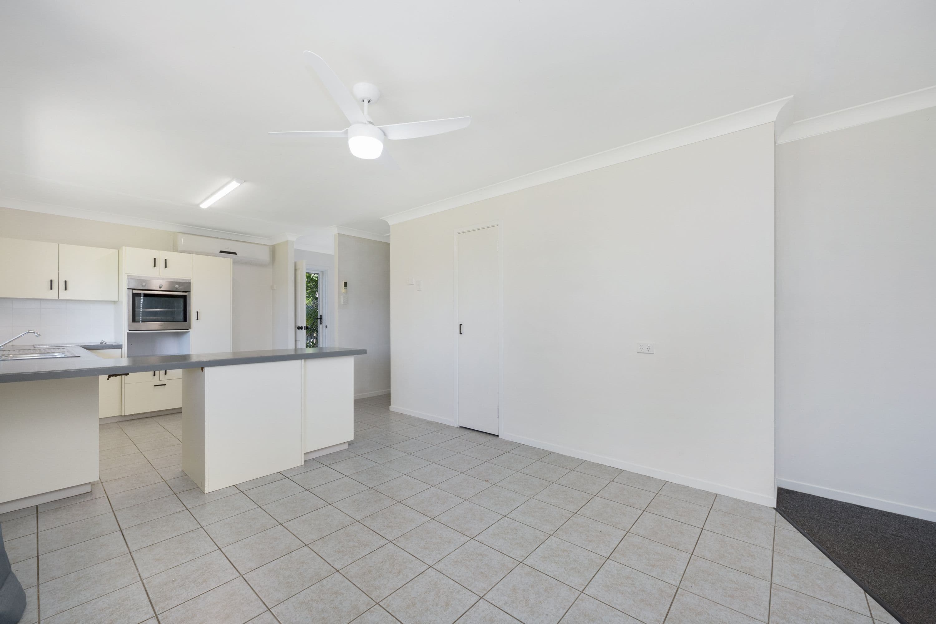 19 Gardiner Court, Kelso QLD 4815, Kelso - Thumbnail 3