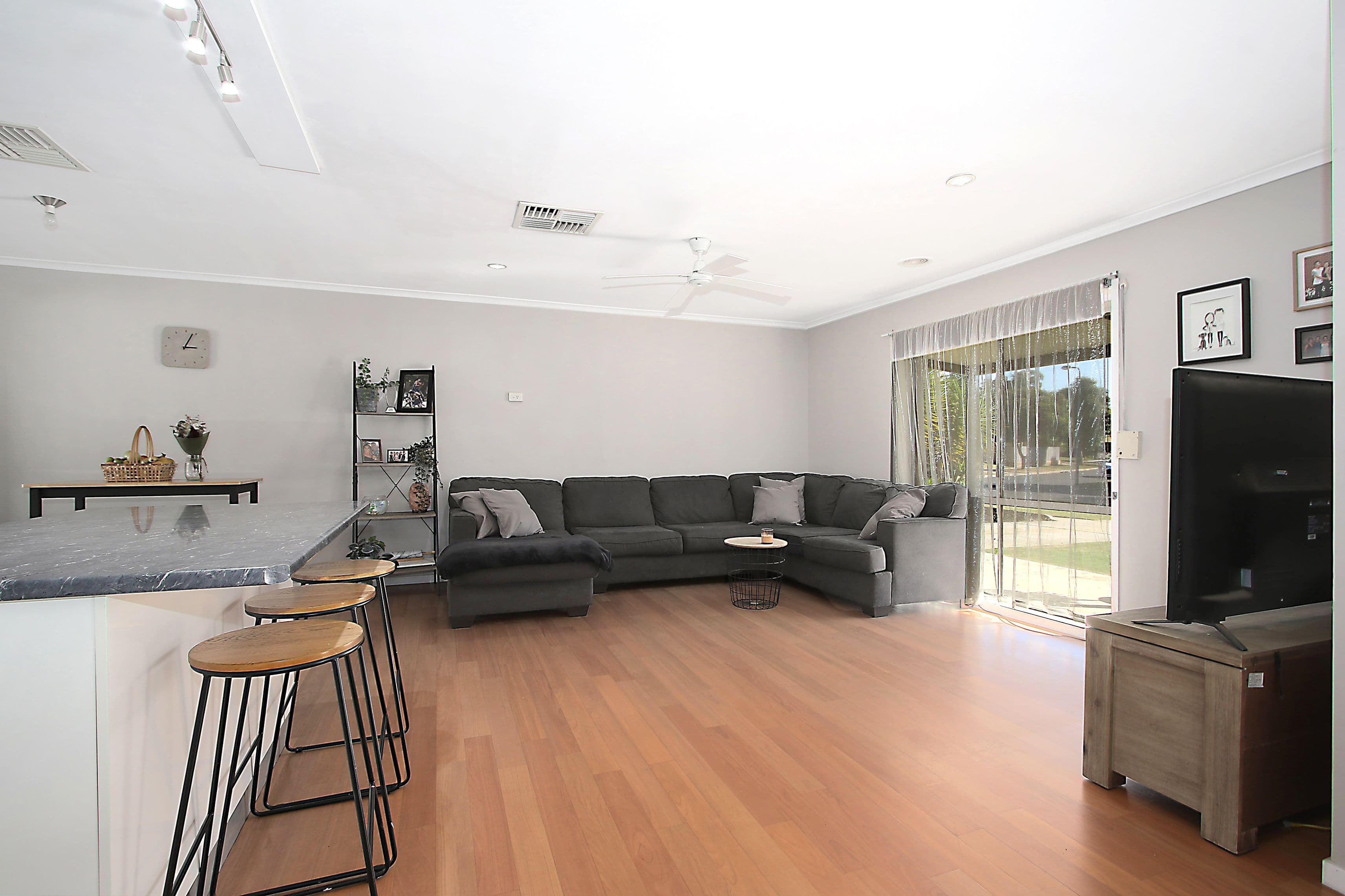 1 Beresford Court, West Wodonga VIC 3690, West Wodonga - Thumbnail 3