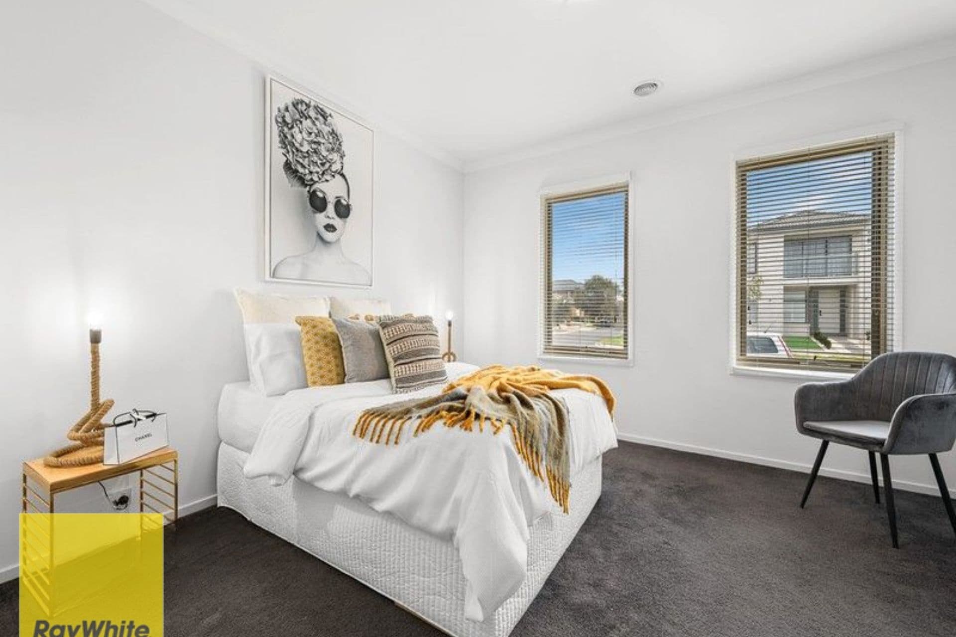 17 Singleton Way, Point Cook VIC 3030, Point Cook - Thumbnail 2