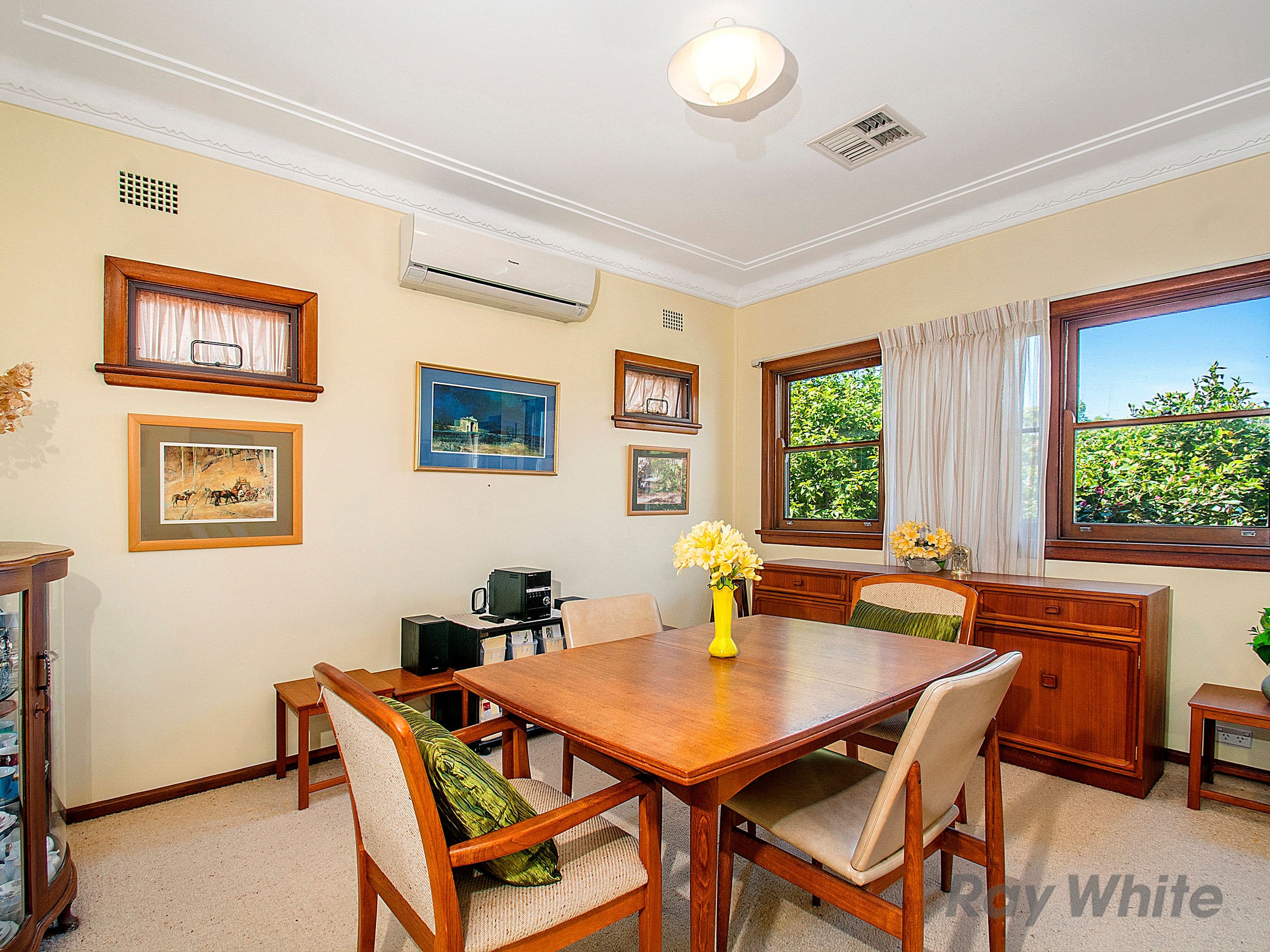 8 Robin Street, Carlingford - Thumbnail 6