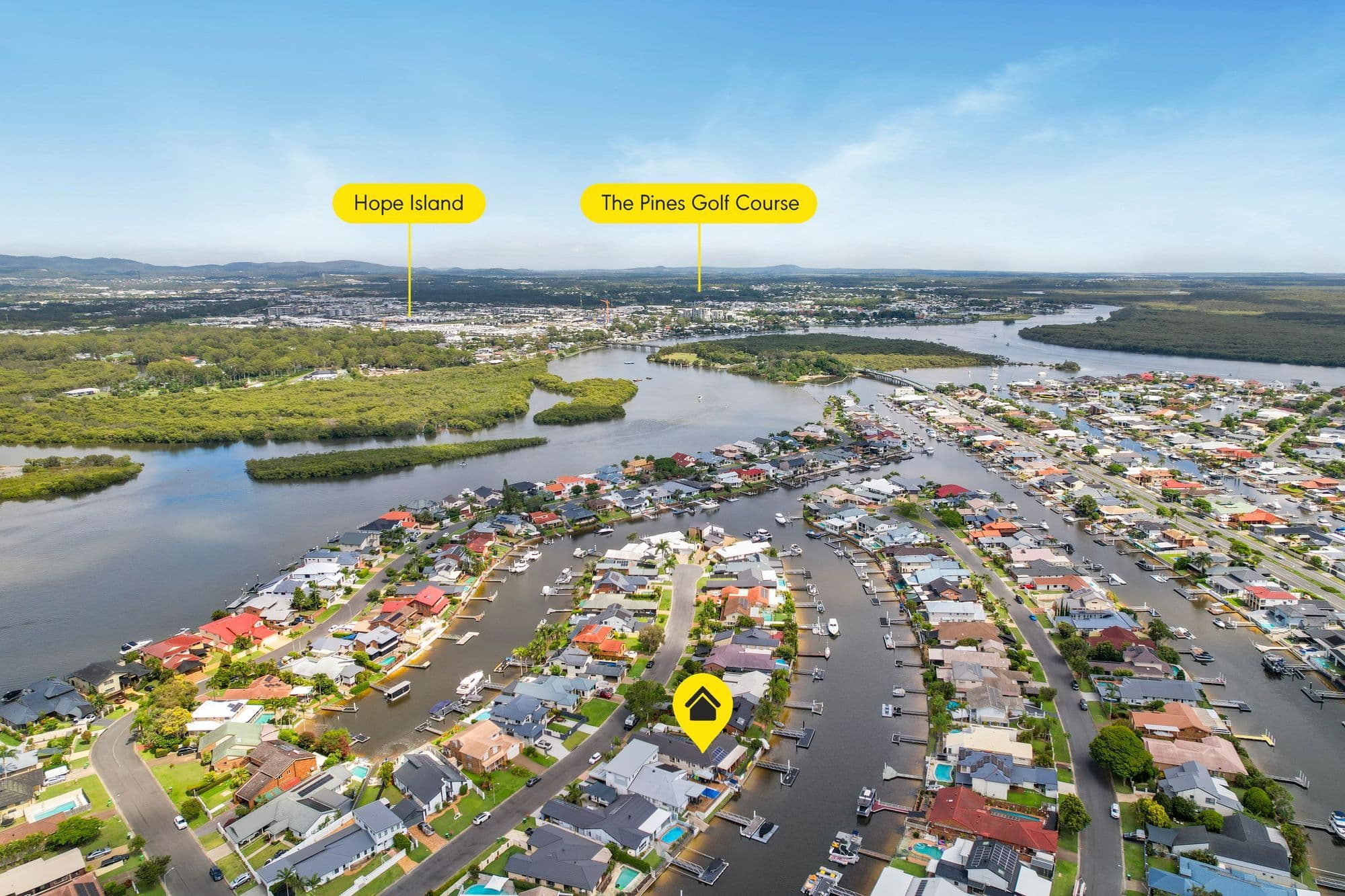 11 Seabreeze Street, Paradise Point QLD 4216, Paradise Point - Thumbnail 3