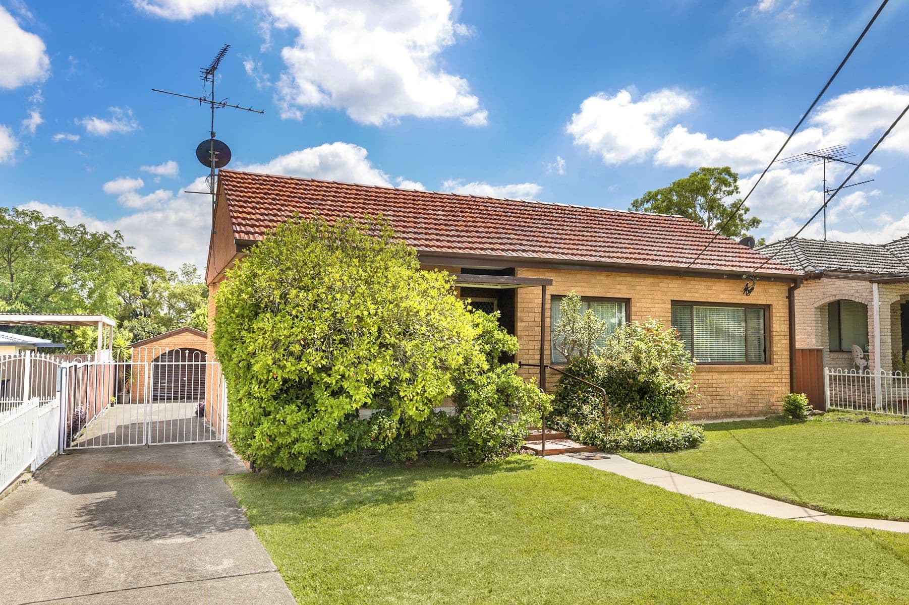 23 Elizabeth Crescent, Kingswood NSW 2747, Kingswood - Image 1