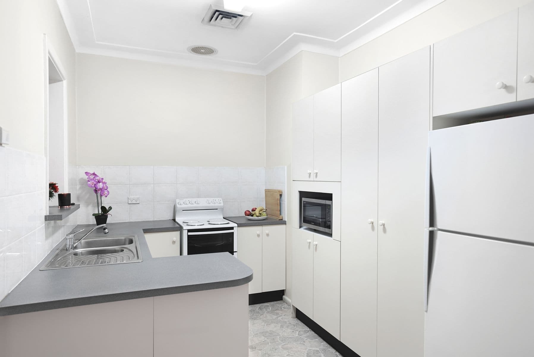 23 Elizabeth Crescent, Kingswood NSW 2747, Kingswood - Thumbnail 3