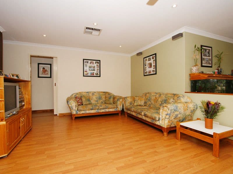 14 Clune Court, HUNTINGDALE WA 6110, Huntingdale - Thumbnail 3
