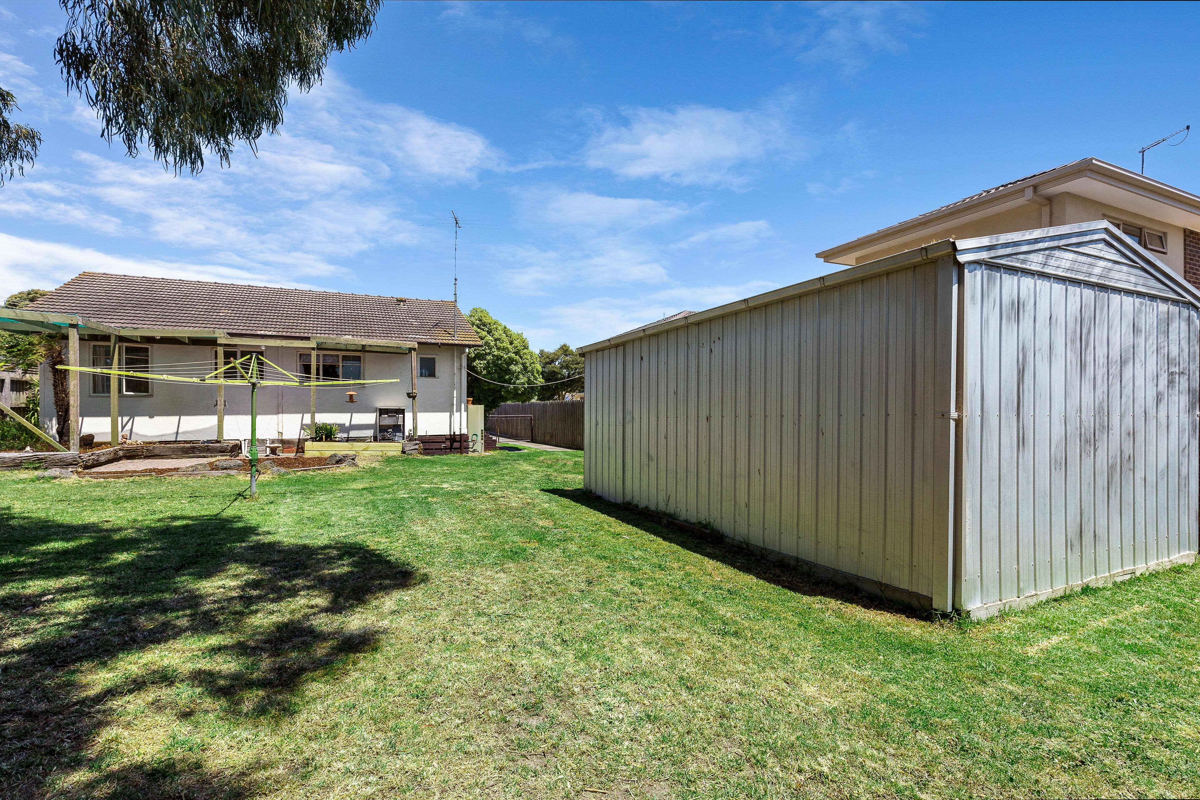 4 Carramar Street, Chadstone VIC 3148, Chadstone - Thumbnail 4
