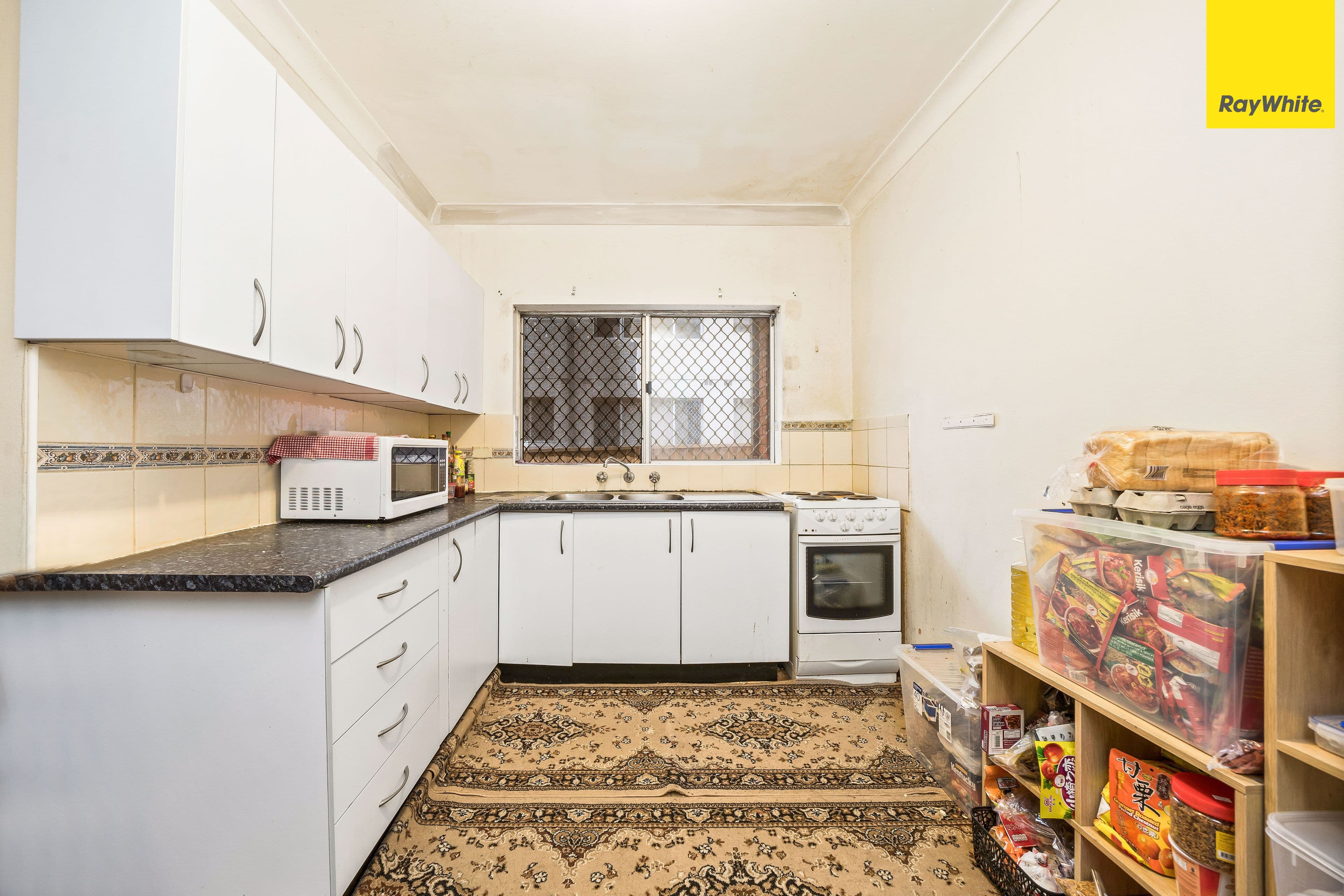 4 Denman Avenue, Wiley Park NSW 2195, Wiley Park - Thumbnail 2