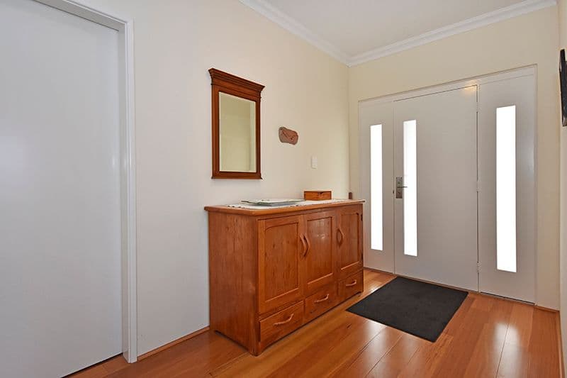 29 Monroe Cross, Aveley WA 6069, Aveley - Thumbnail 4