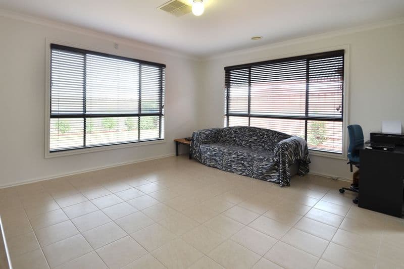23 Macadamia Street, Doreen VIC 3754, Doreen - Thumbnail 4
