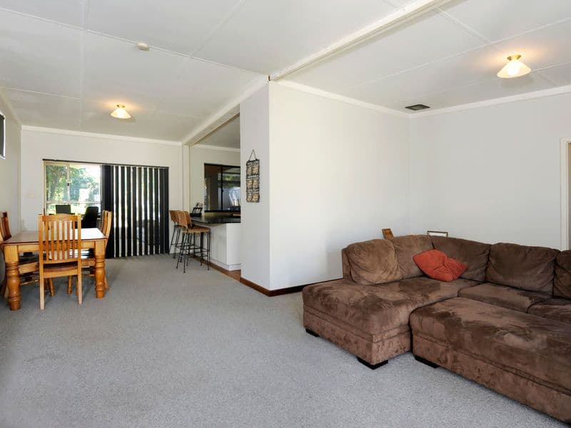 28 Griggs Way, ROCKINGHAM WA 6168, Rockingham - Thumbnail 6