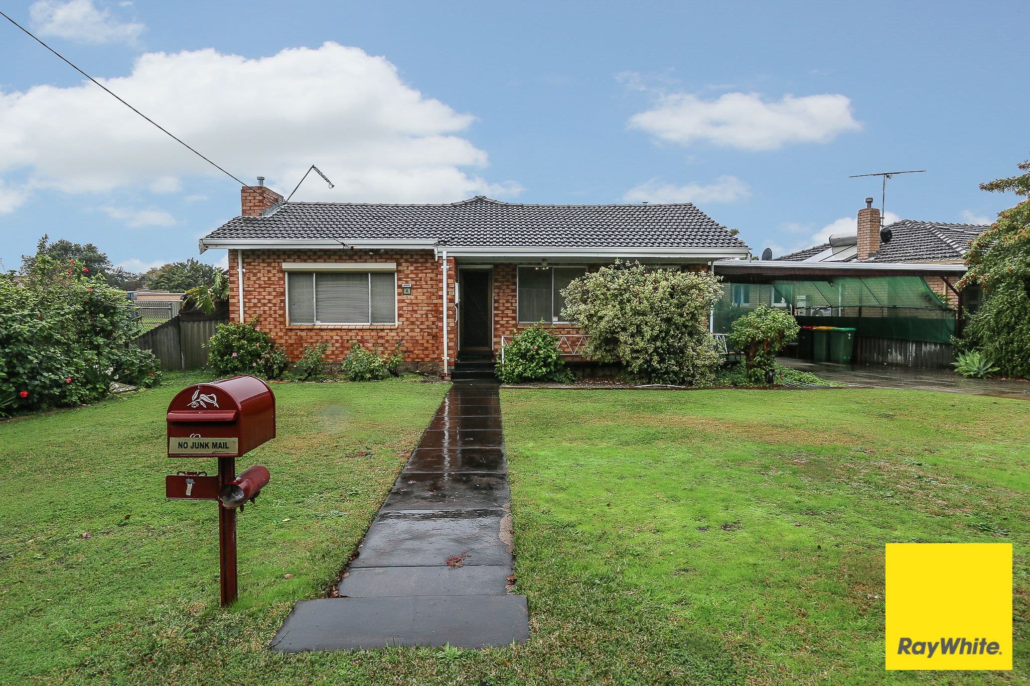 4 Napier Road, Morley WA 6062, Morley - Image 1