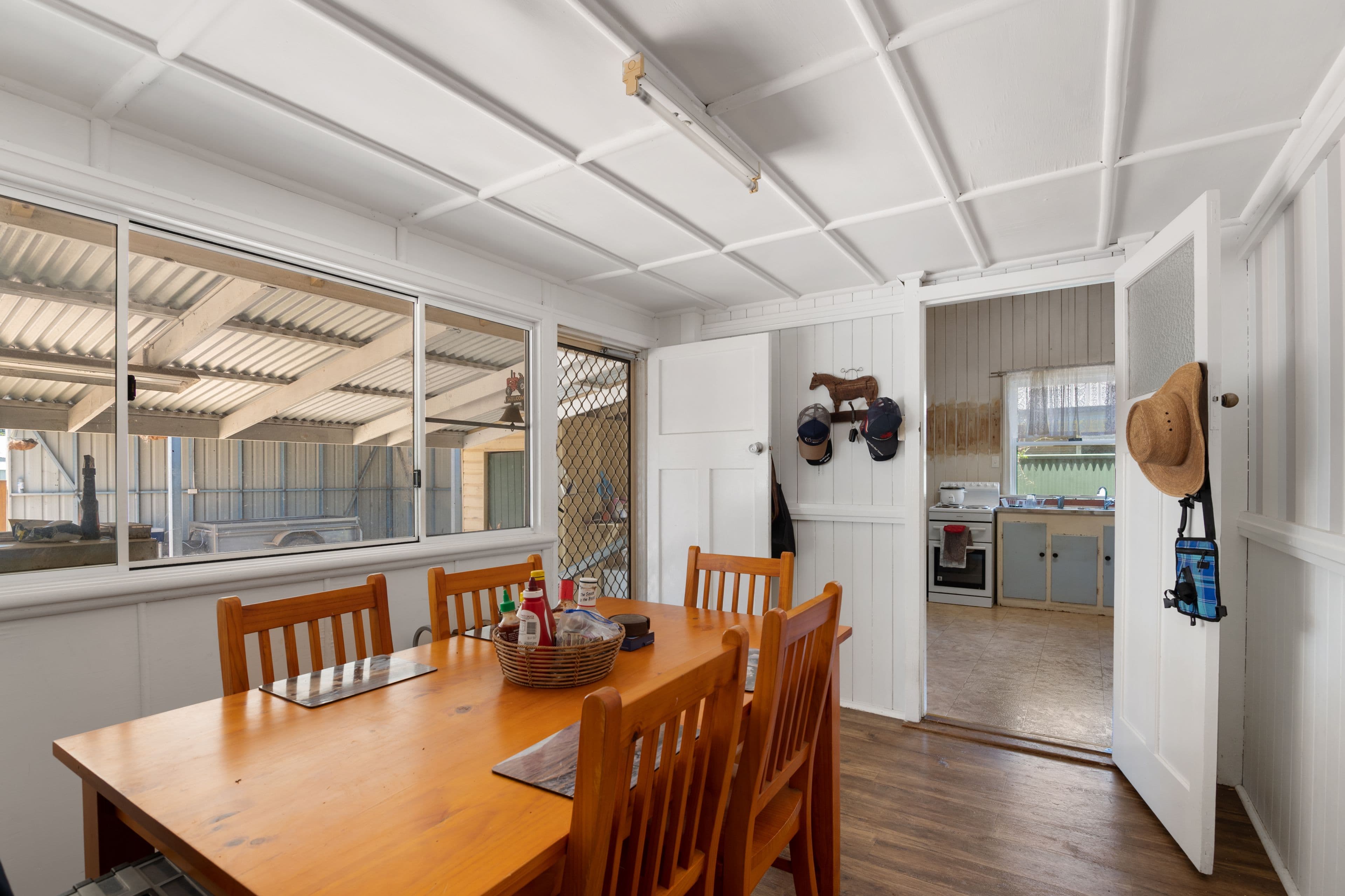 18 Myrtle Avenue, Warwick QLD 4370, Warwick - Thumbnail 6