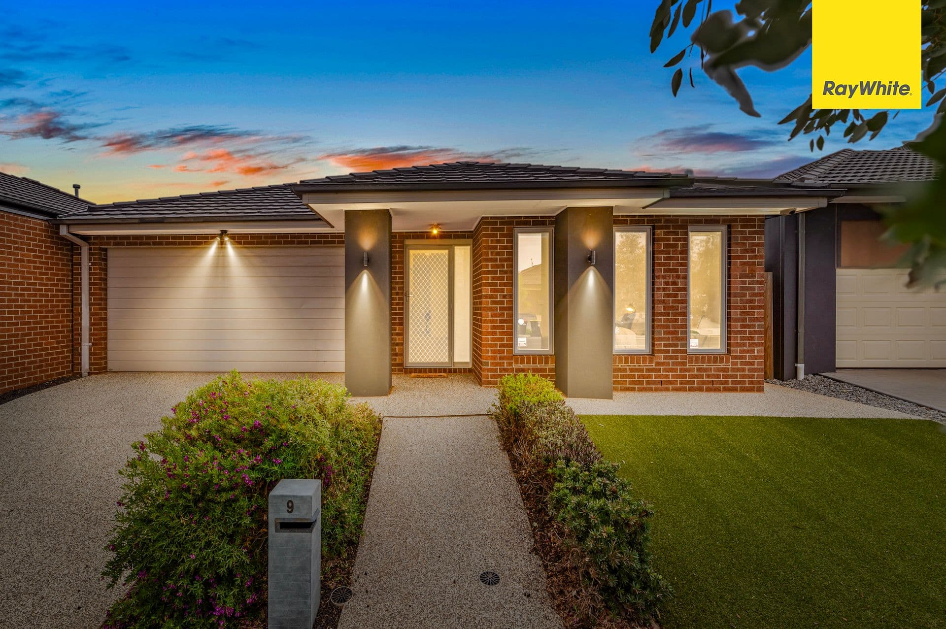9 Morningside Drive, THORNHILL PARK VIC 3335, Thornhill Park - Image 1