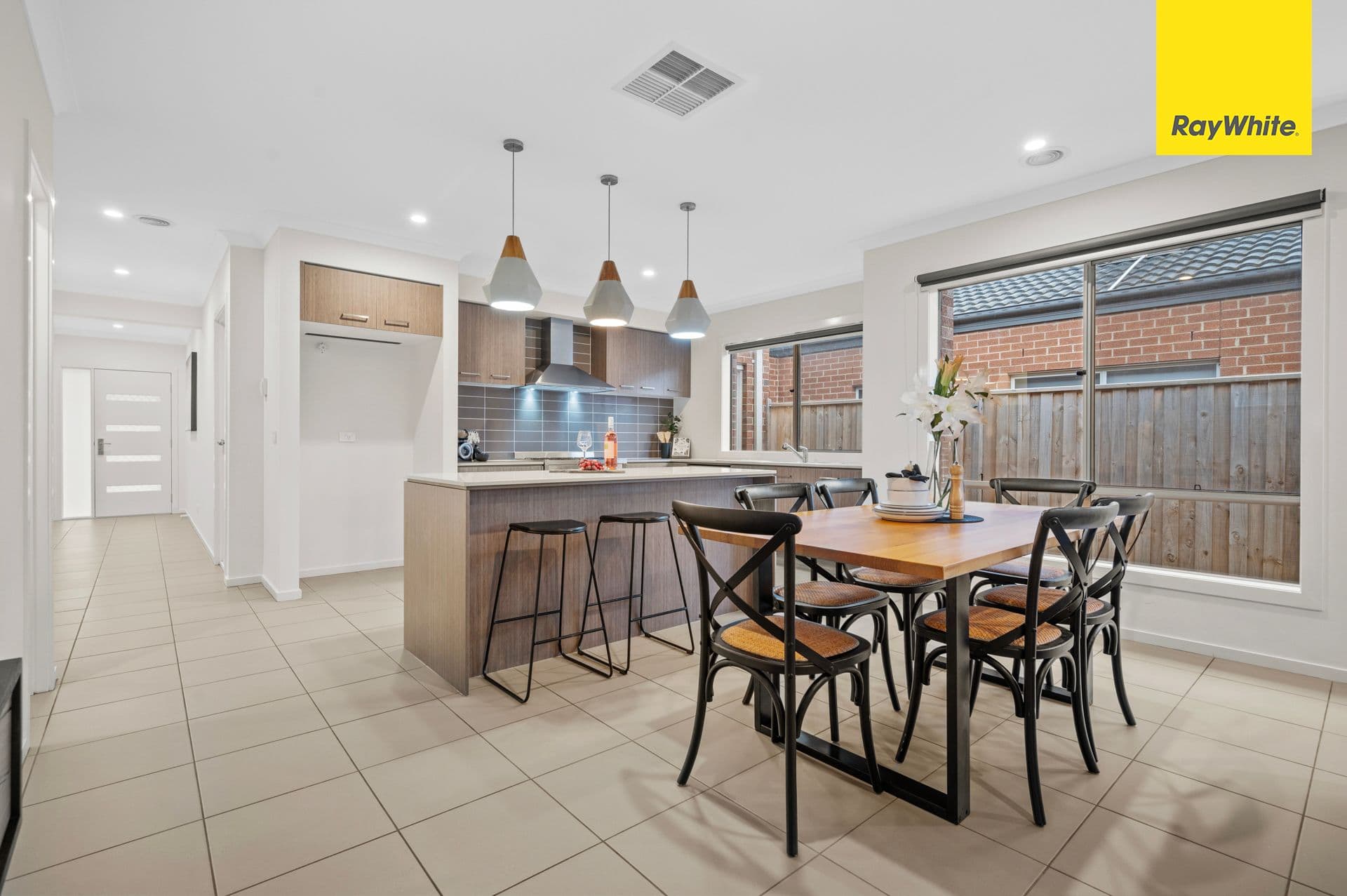 9 Morningside Drive, THORNHILL PARK VIC 3335, Thornhill Park - Thumbnail 3