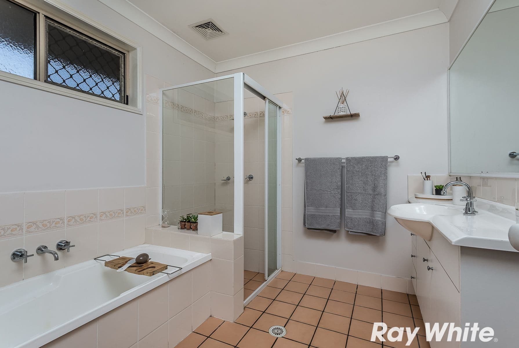 111 Webster Road, Deception Bay QLD 4508, Deception Bay - Thumbnail 8