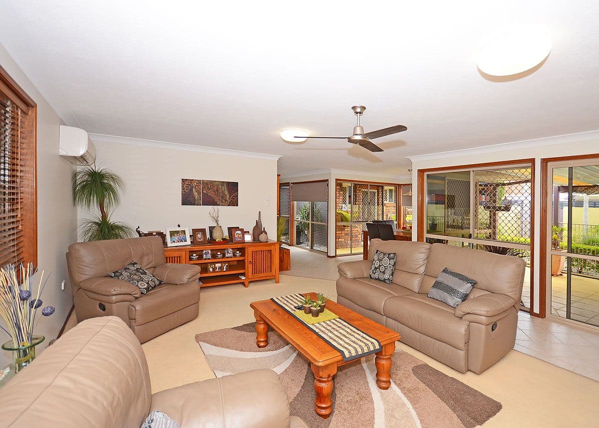 57 Oleander Avenue, KAWUNGAN QLD 4655, Kawungan - Thumbnail 7