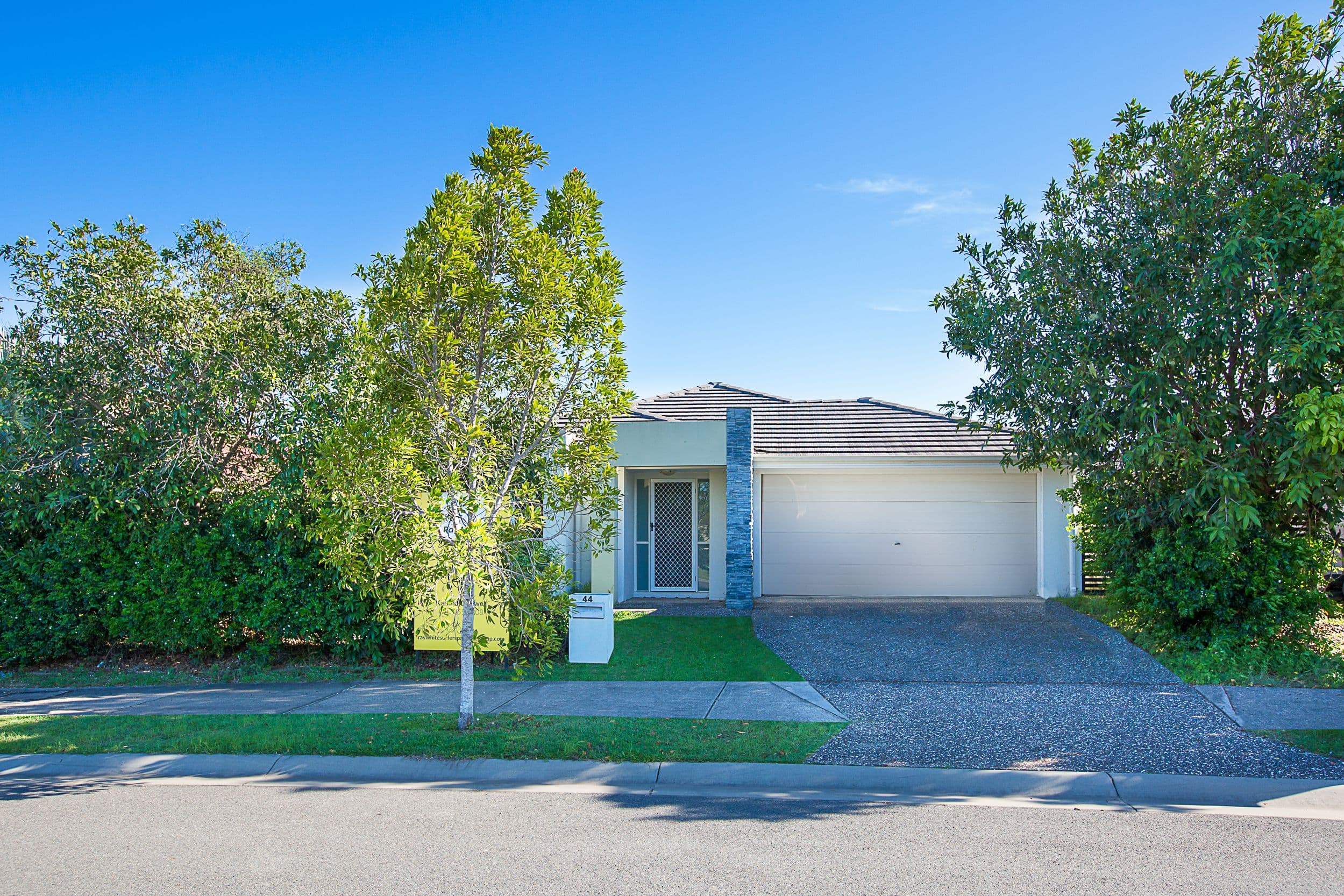 44 Pepper Tree Drive, Holmview QLD 4207, Holmview - Thumbnail 2