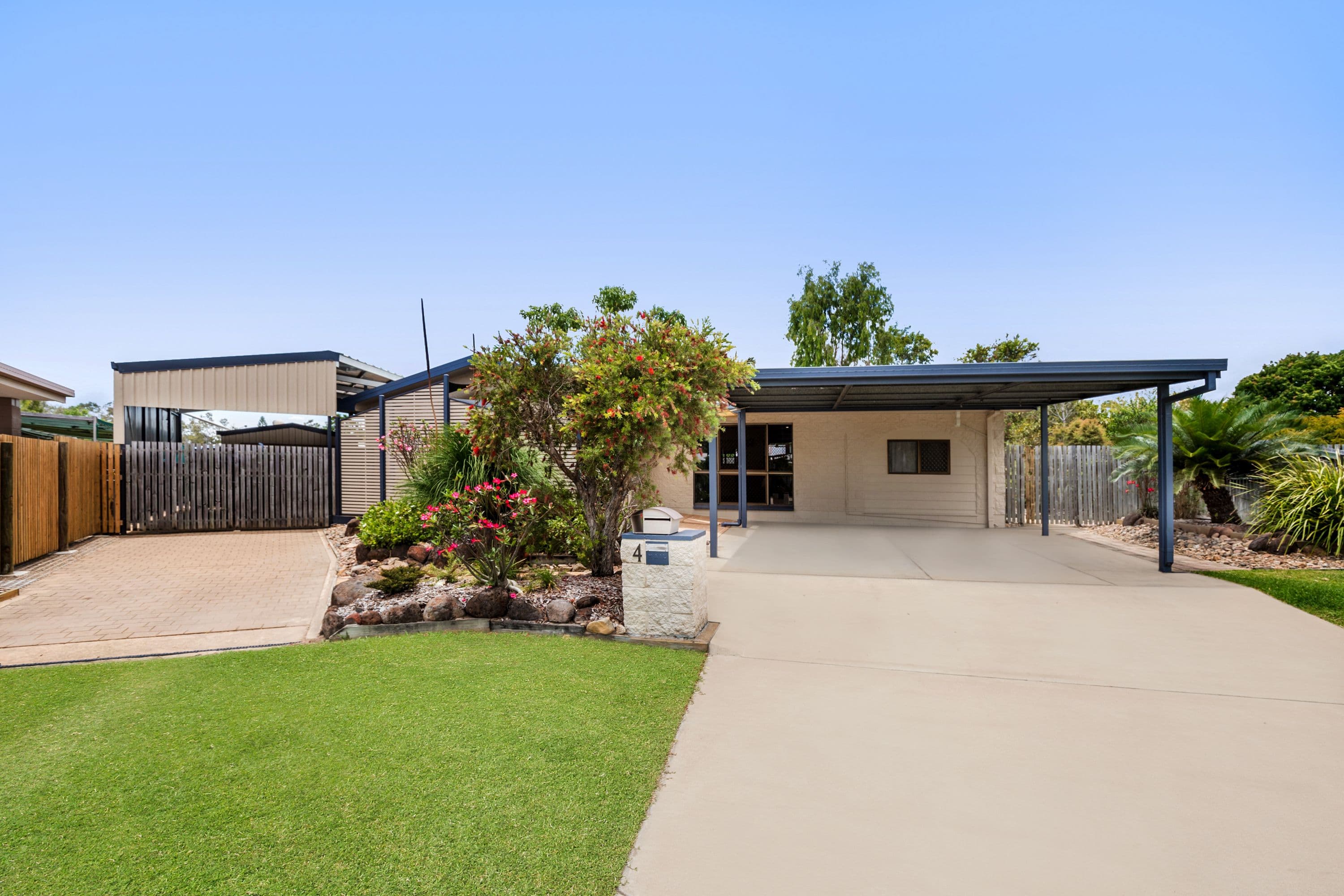 4 Benton Court, Douglas QLD 4814, Douglas - Thumbnail 2