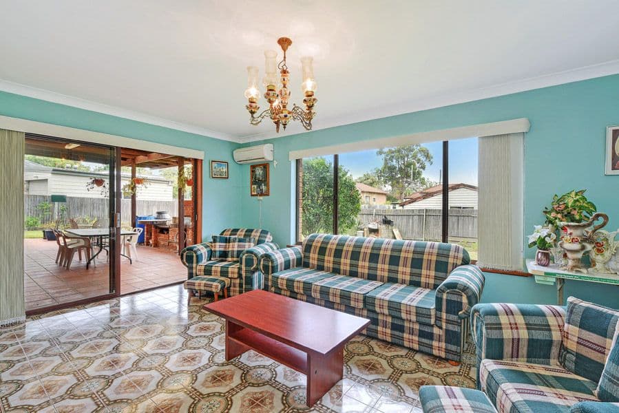 8 Alliedale Close, Hornsby - Thumbnail 5