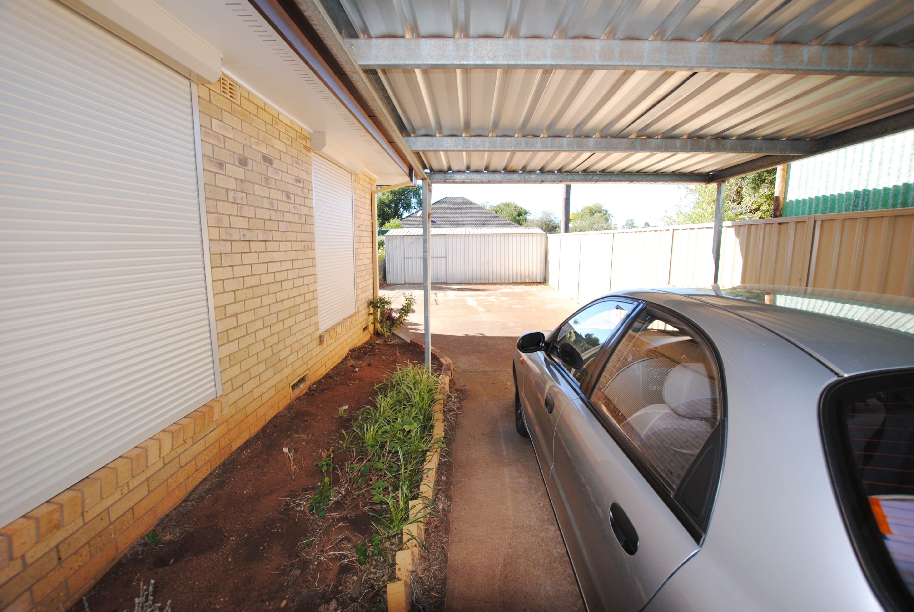 14 Parkinson Crescent, Griffith - Thumbnail 7