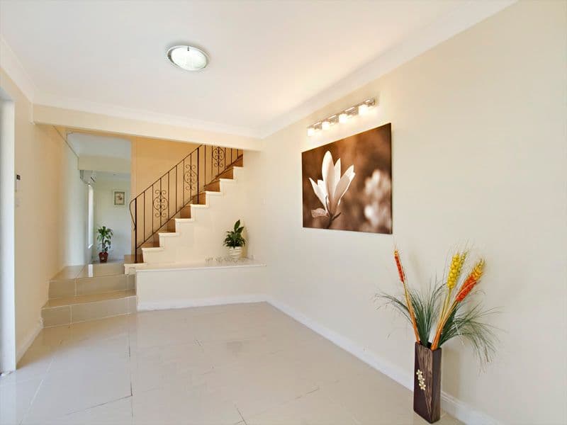 7 Gailes Street, SUTHERLAND NSW 2232, Sutherland - Thumbnail 2