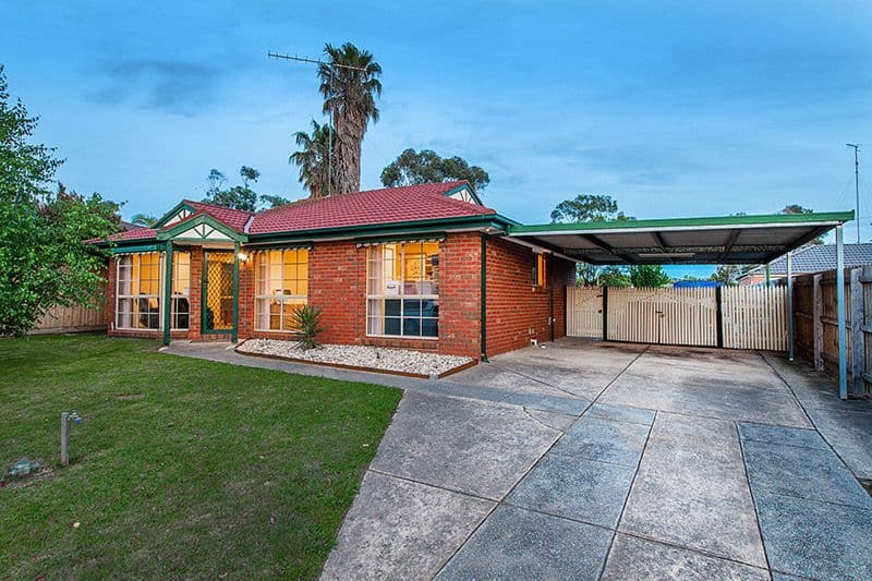 64 Murphy Road, Pakenham VIC 3810, Pakenham - Thumbnail 3