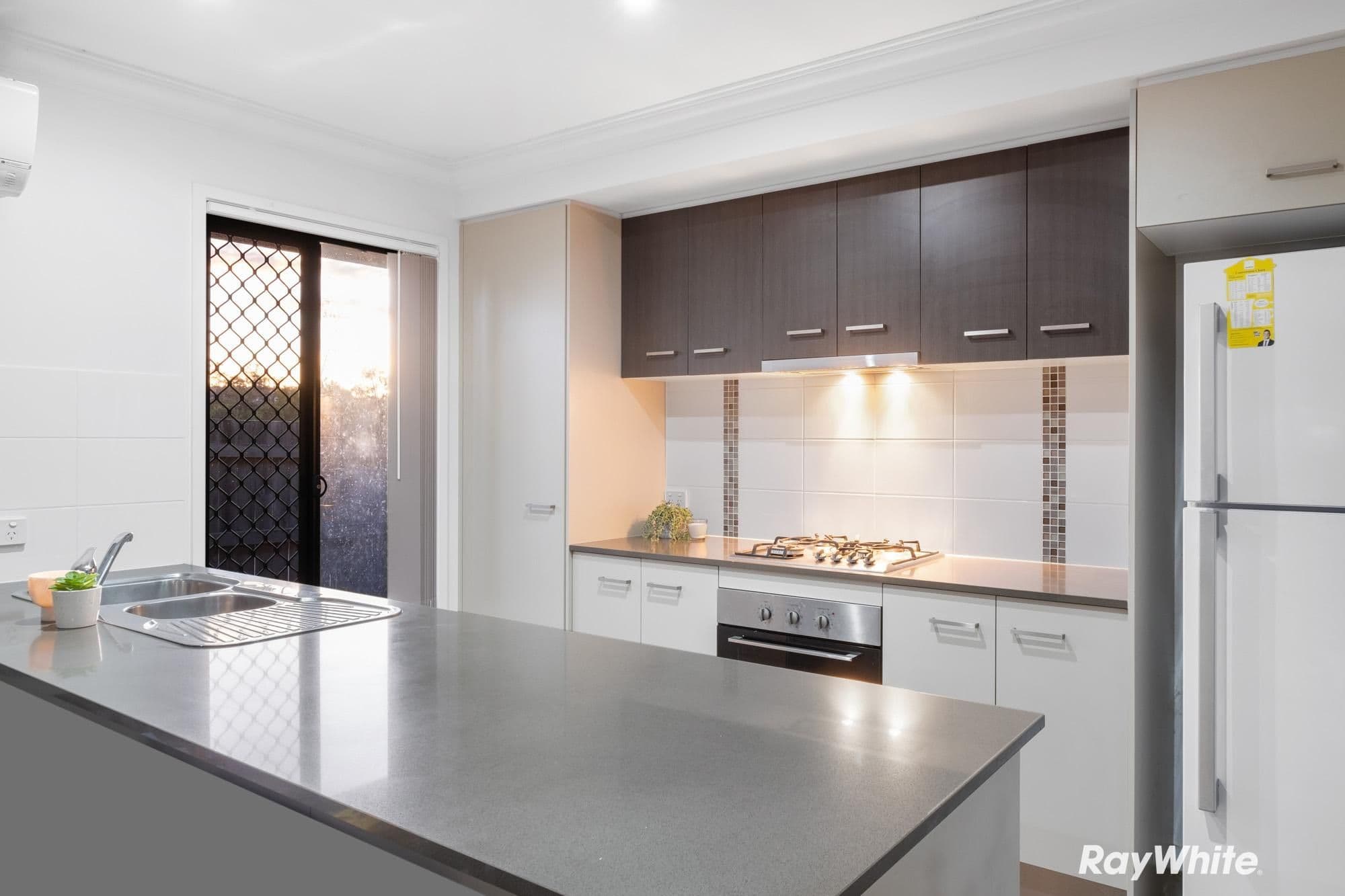 105 Buxton Avenue, Yarrabilba QLD 4207, Yarrabilba - Thumbnail 2