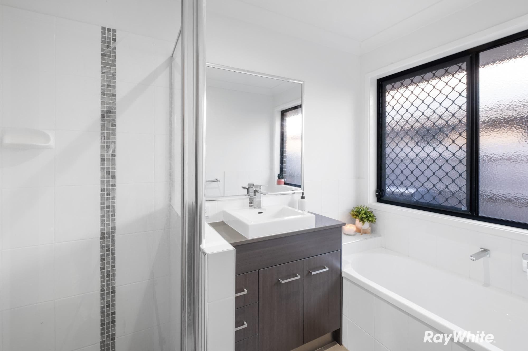 105 Buxton Avenue, Yarrabilba QLD 4207, Yarrabilba - Thumbnail 8
