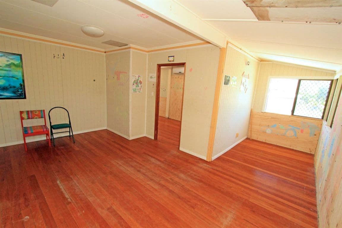 100 Park Street, PARK AVENUE QLD 4701, Park Avenue - Thumbnail 2