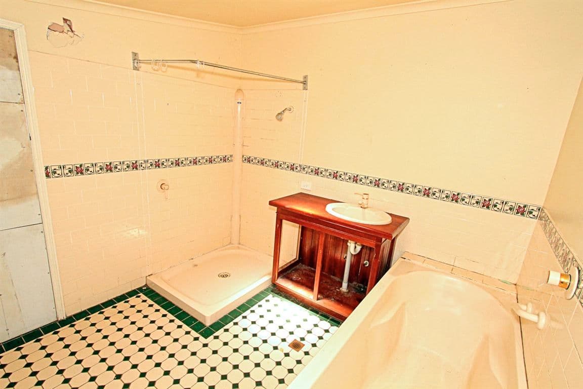 100 Park Street, PARK AVENUE QLD 4701, Park Avenue - Thumbnail 4